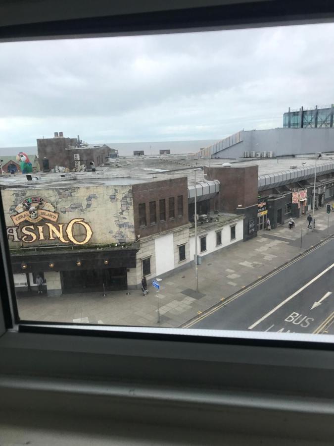 Mellory Hotel 黑潭 外观 照片